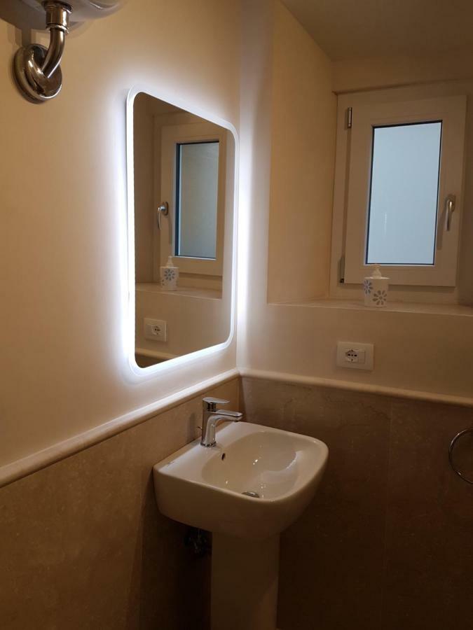 Duomo Luxury Apartment "Palazzo Del Re" Florence Exterior photo