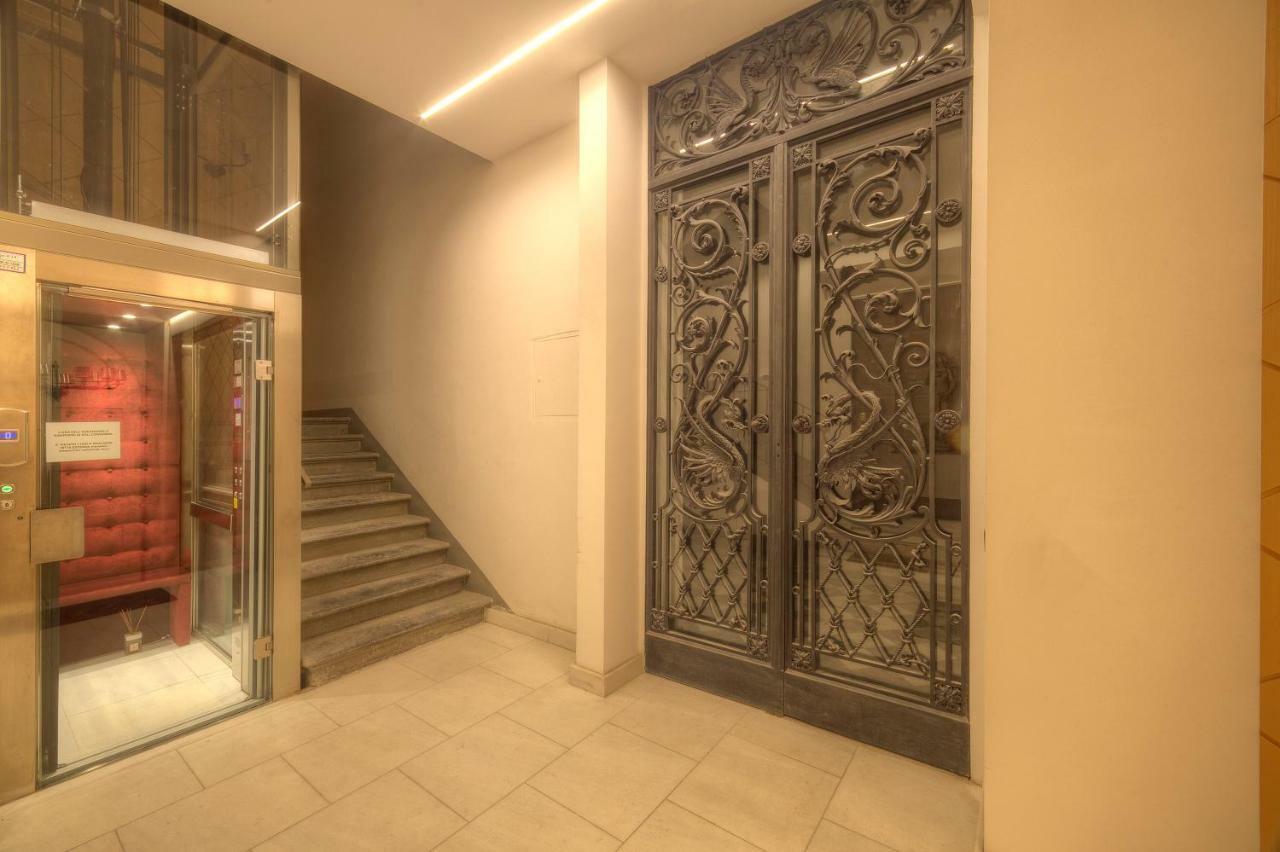 Duomo Luxury Apartment "Palazzo Del Re" Florence Exterior photo
