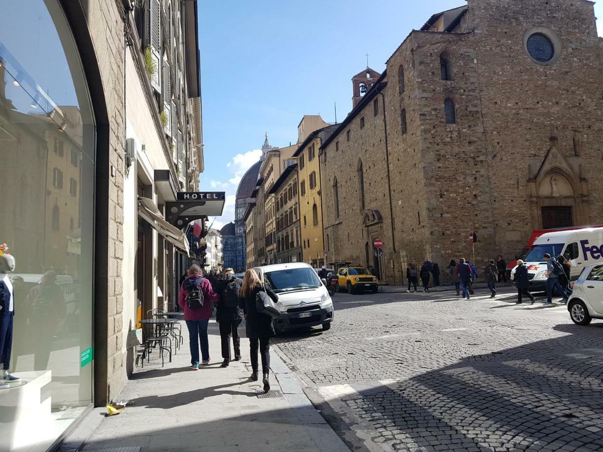 Duomo Luxury Apartment "Palazzo Del Re" Florence Exterior photo